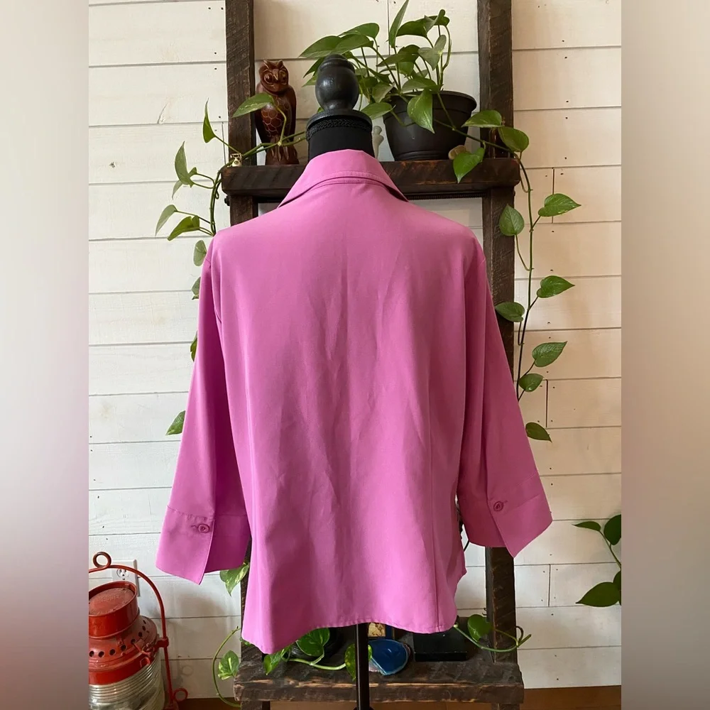 Kathy Che: Women's Pink Jacket
